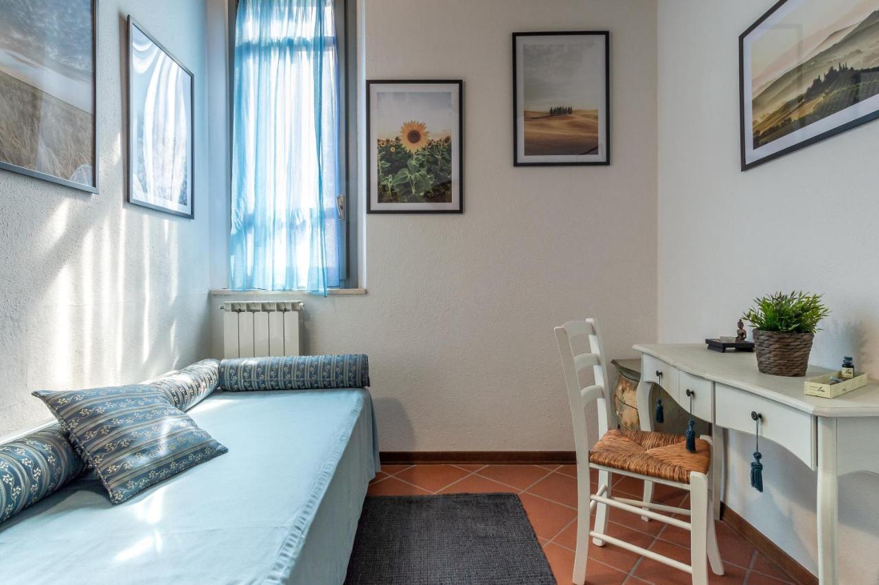 Tuscany Balcony: Crete Senesi Casetta Екстериор снимка