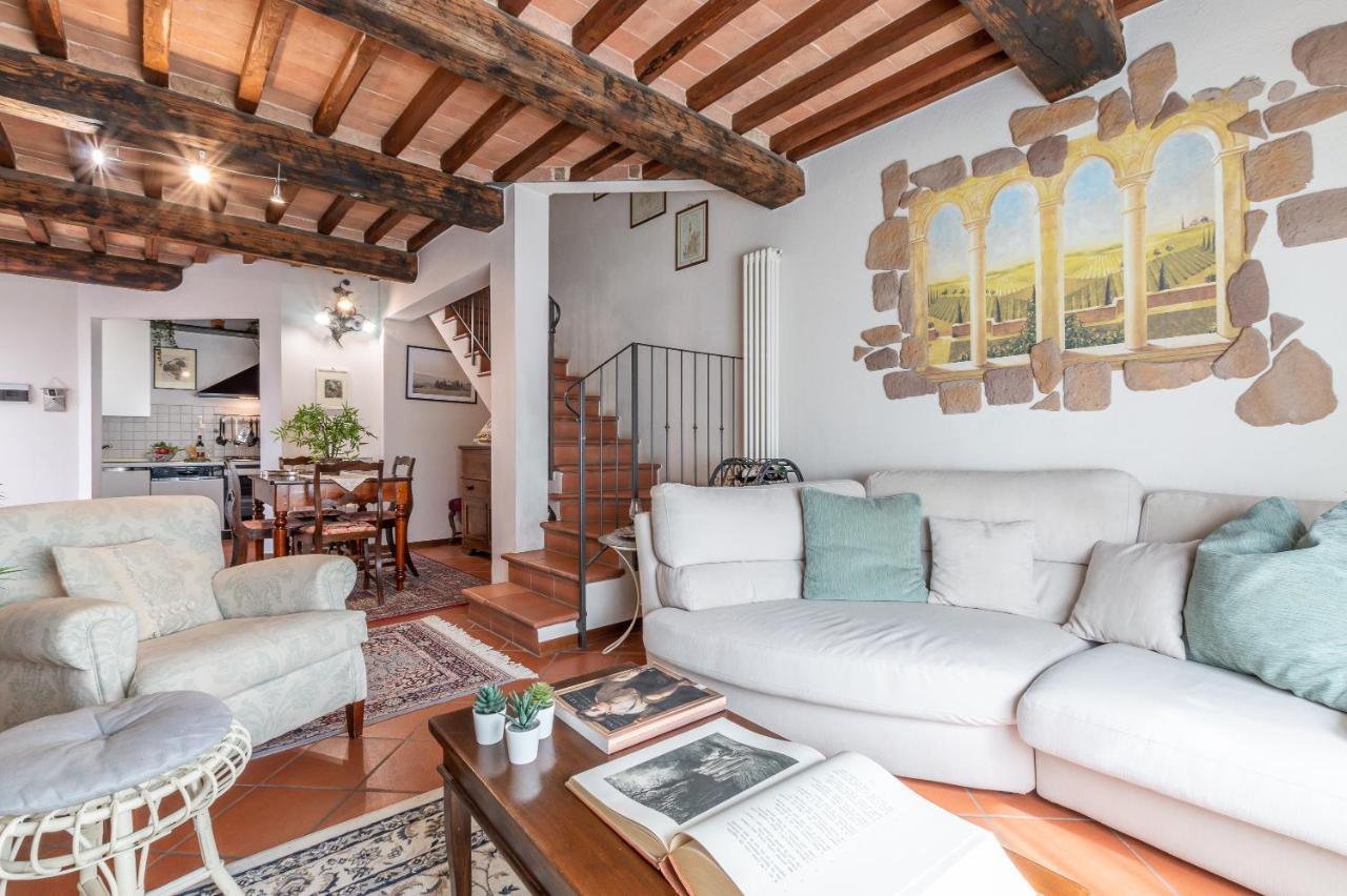 Tuscany Balcony: Crete Senesi Casetta Екстериор снимка