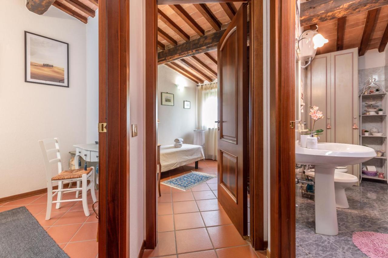 Tuscany Balcony: Crete Senesi Casetta Екстериор снимка