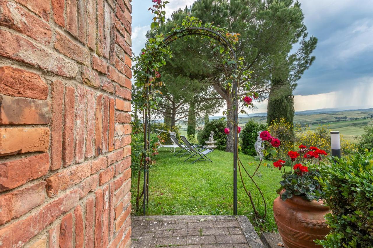 Tuscany Balcony: Crete Senesi Casetta Екстериор снимка