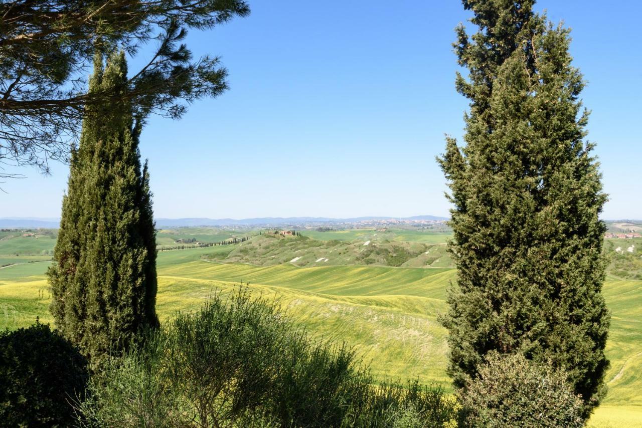 Tuscany Balcony: Crete Senesi Casetta Екстериор снимка
